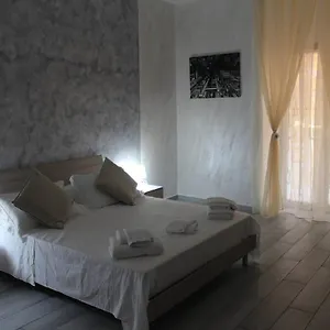 Casa Vacanza Grey Aparthotel